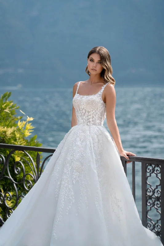 Women's Clothing Sets Women's High Street Fashion Side Slit Square Collar Lace Wedding Dresses Sleeveless Backless Appliques A-Line Bridal Gowns Vintage Boho Bride Dress